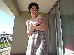 ZU KRASS FÜR DEN URLAUB??! LinaLynns ERSTES MAL Open-air SEX