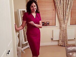 Desi teen slut regarding big ass strips, rides cowgirl and gets pregnant doggystyle creampie chudai leaked sextape POV Indian
